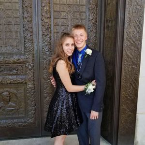 Meet your Posher, Carmella